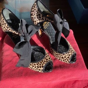 Womens heels 6.5